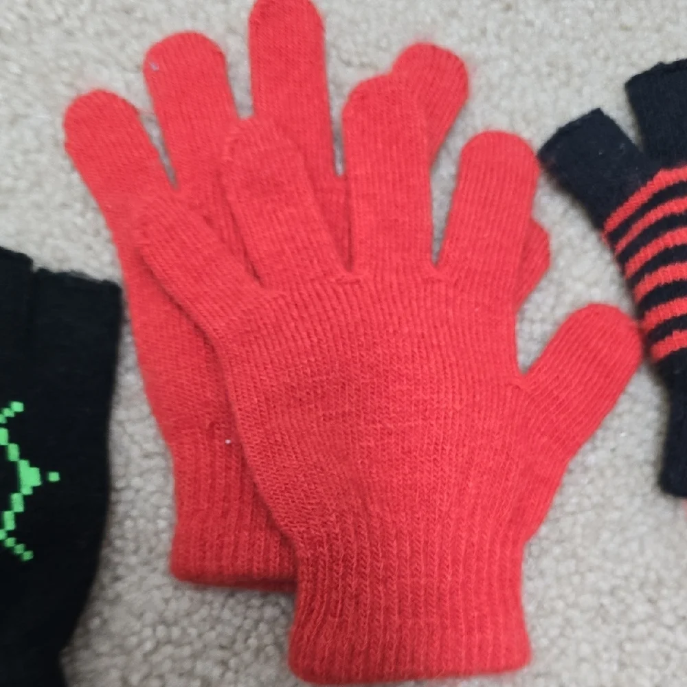 Kids Colorful Knit Gloves Set